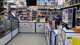Сколько магазинов 